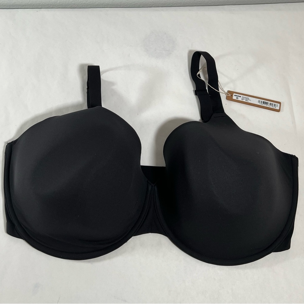 NWT Skims tshirt Demi‎ Black Bra 42DDDD
